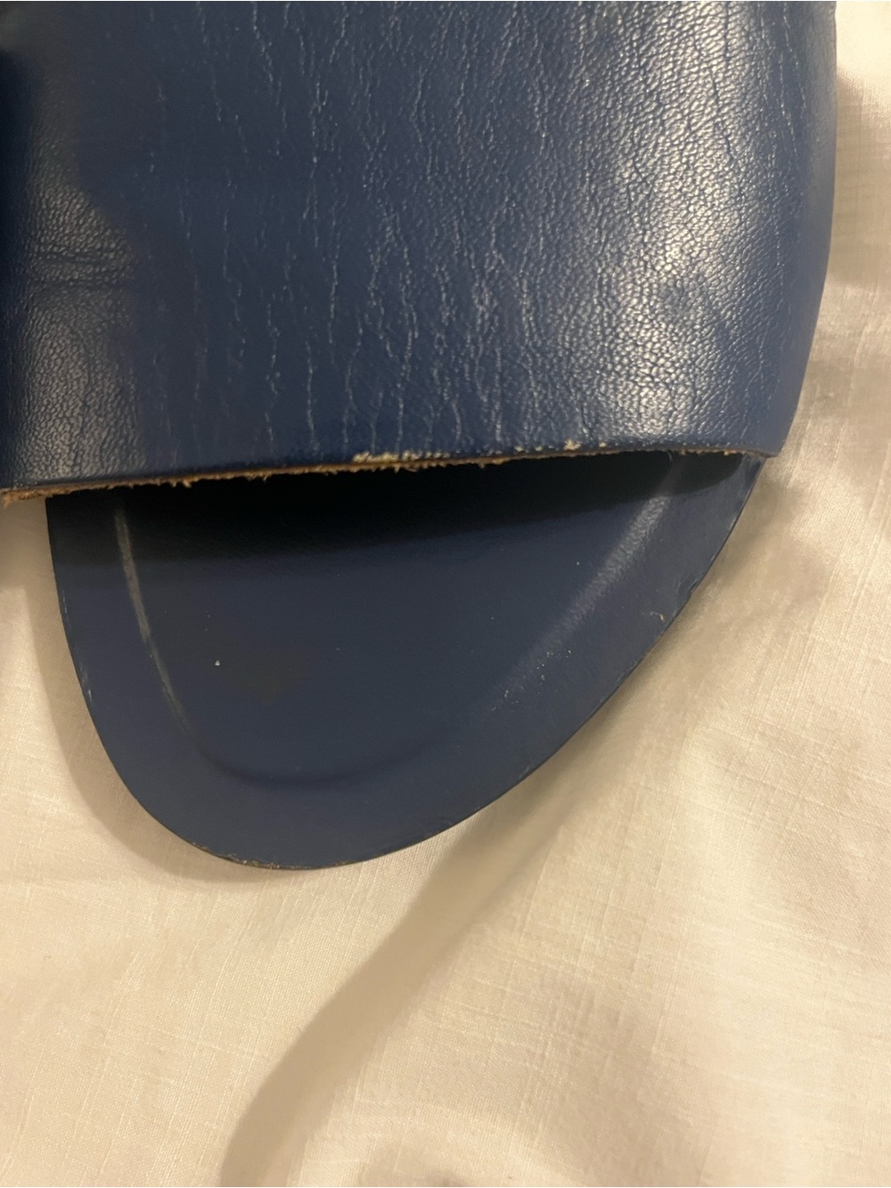 Everlane Deep Navy Wide-Strap Leather Slide Sandals - Picture 6 of 12
